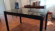 Mesa preta extensível