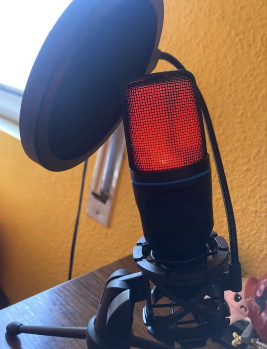 USB-мікрофон RGB Microfone Condensador Wire Gaming Mic