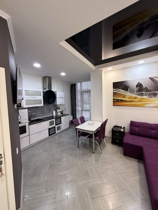 Сдам двухкомнатную квартиру в центре Асташкина Кадорр