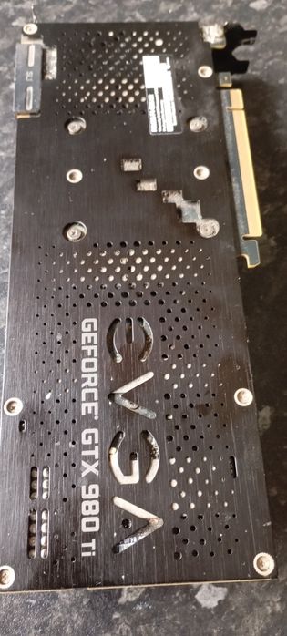 Placa gráfica GeForce GTX 980TI64738939654785122