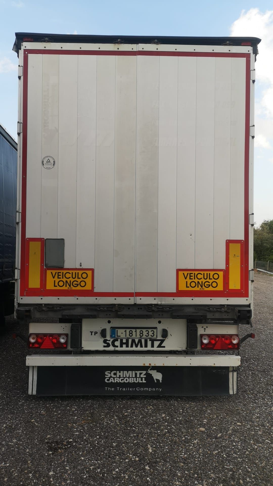 Semi-reboque shmitz