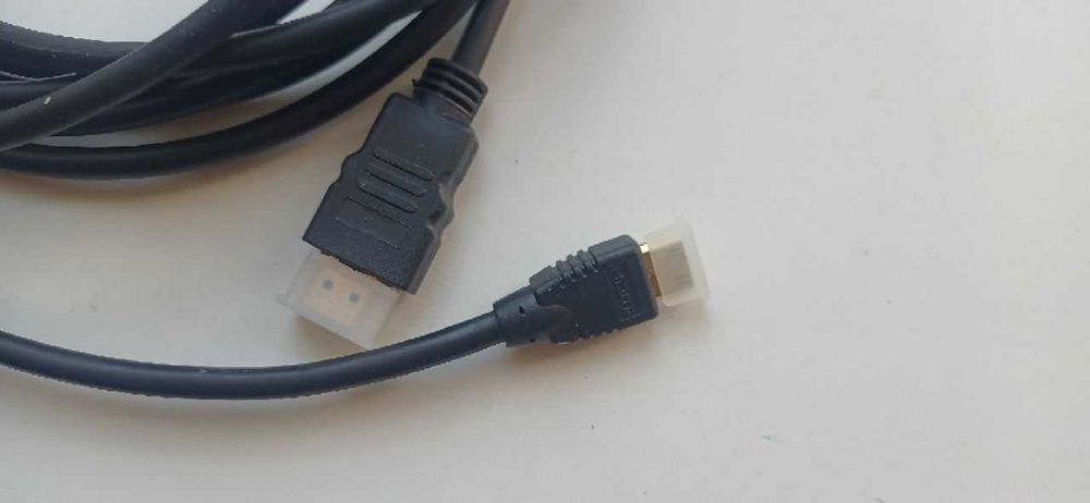 Кабели HDMI, S-video, SCART, антенные и переходник