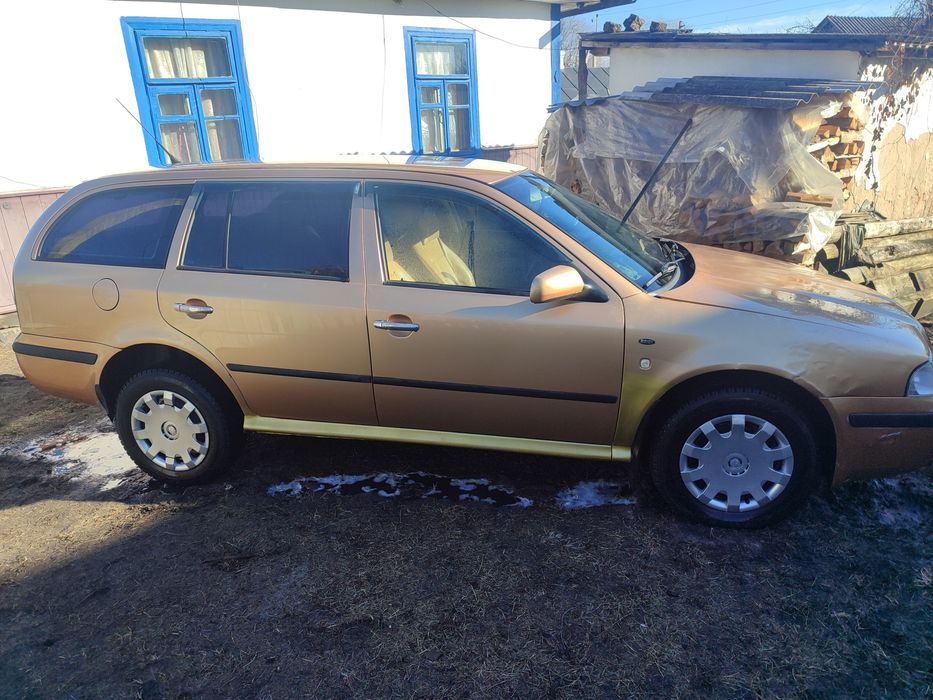 Шкода Октавія тур