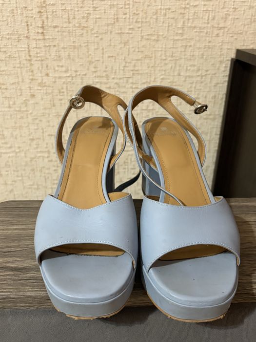 Святковий комплект: плаття + босоніжки (разом 950 грн)