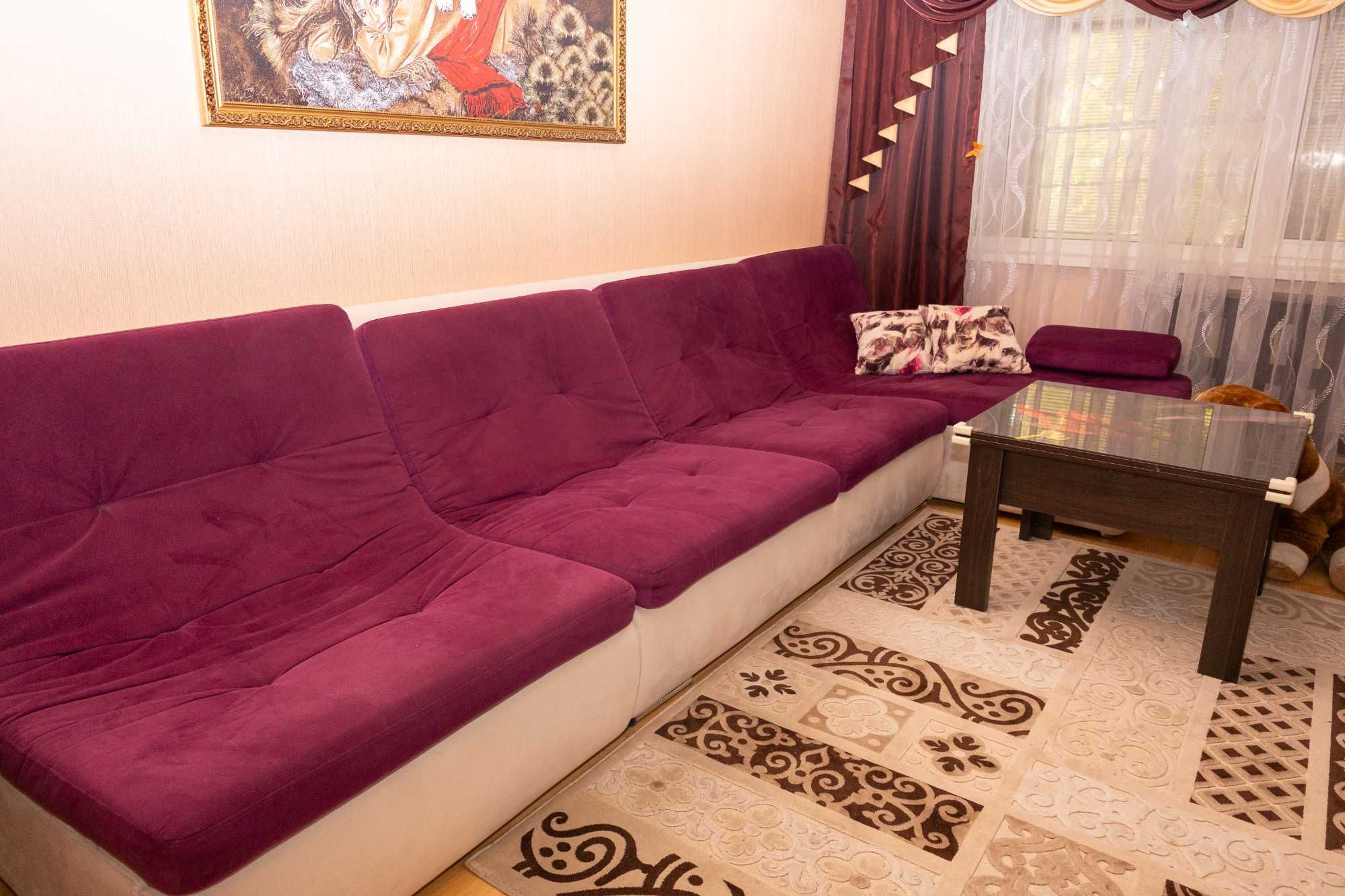 Продам 3 кімн. квартиру р-н кафе "Мерлін". Ремонт. 52000