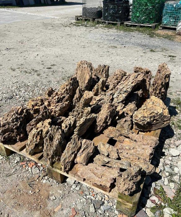 DRAGON STONE Smocza Skała Kamień do Akwarium Malawi Seriyu Scenery