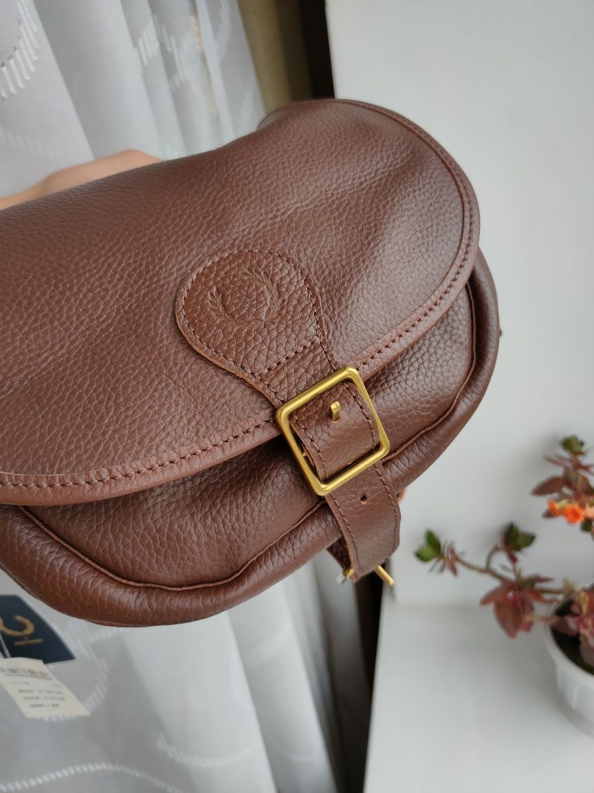 Кожаная сумка Fred Perry сумка через плечо мессенджер fred perry

Ориг