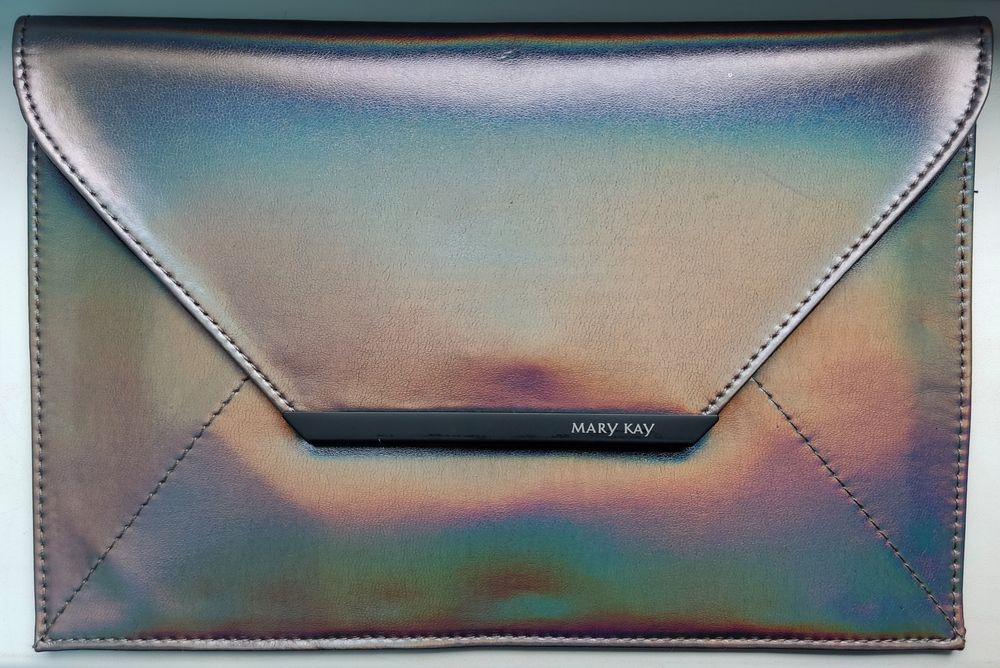 Клатч Mary Kay райдужний сріблястий хамелеон