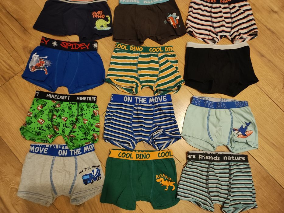 Bokserki majtki 12 szt rozmiar 110/116