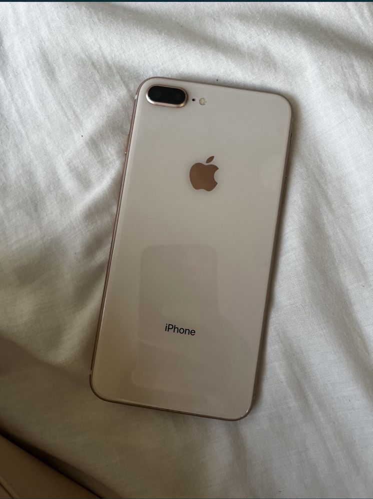 Iphone 8 plus 64Gb