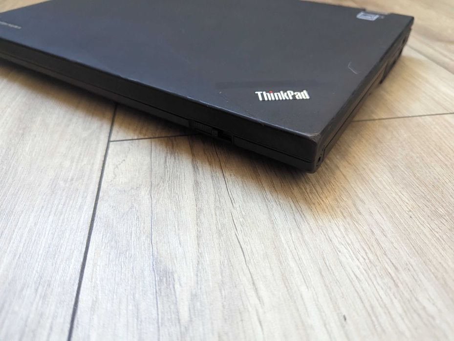 ThinkPad t420p coreboot, i5, 1600x900, 8gb