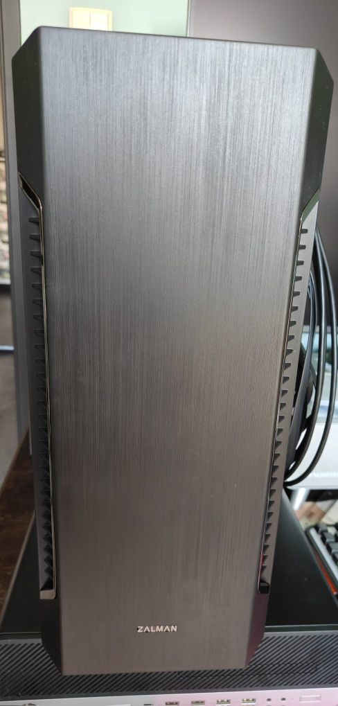 Komputer 12 rdzeni, 32 GB ddr4, RX 6600, m.2 500gb