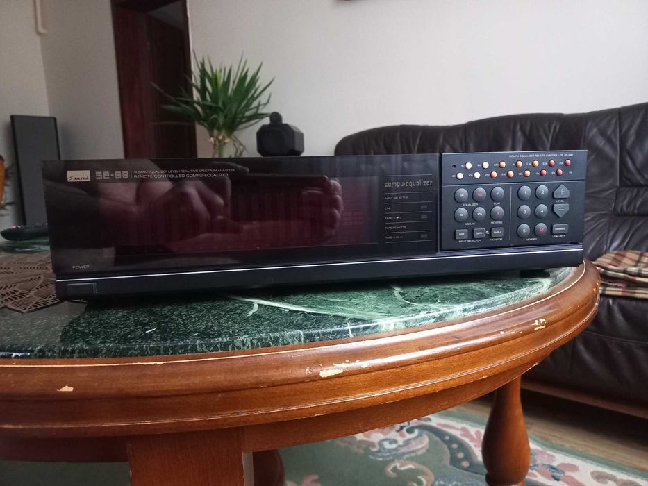 korektor graficzny , eqalizer sansui se 88 z pilotem