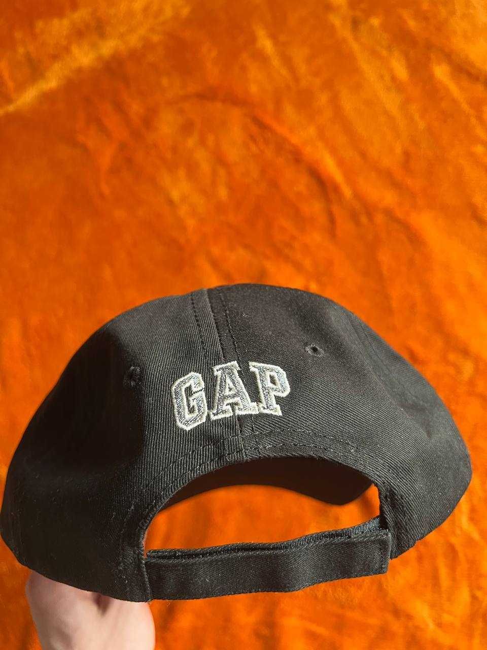 Yeezy x Gap czapka z dazkiem nowa Uniseks
