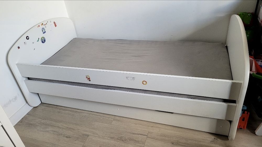 Łóżko IKEA z materacem szuflada 160 x 90 białe dziecko