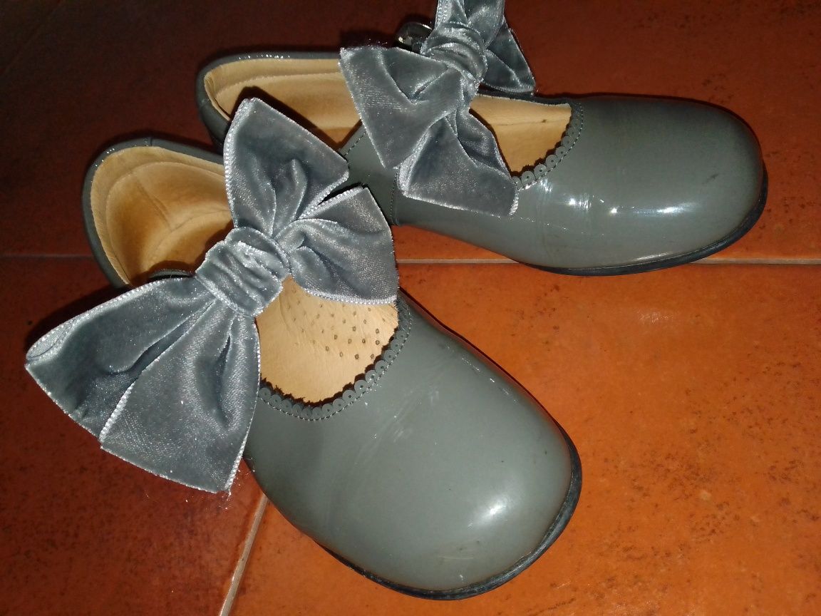 Sapato de verniz menina tamanho 31