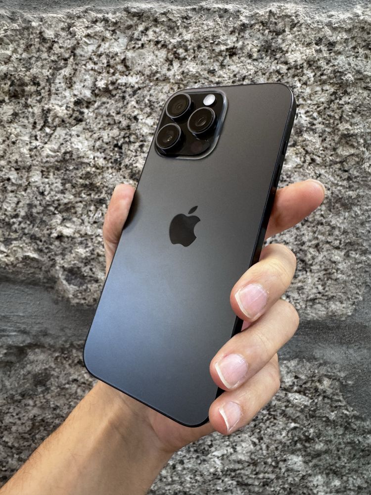 iPhone 16 Pro Max Usado