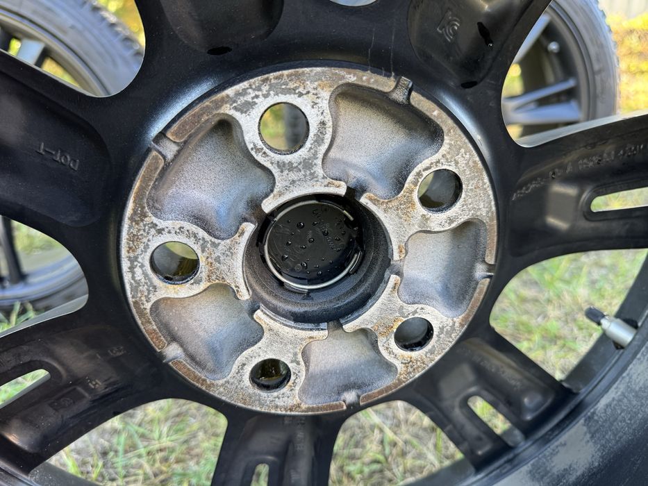 Оригінальні диски Tesla model S R19x8.5 5*120