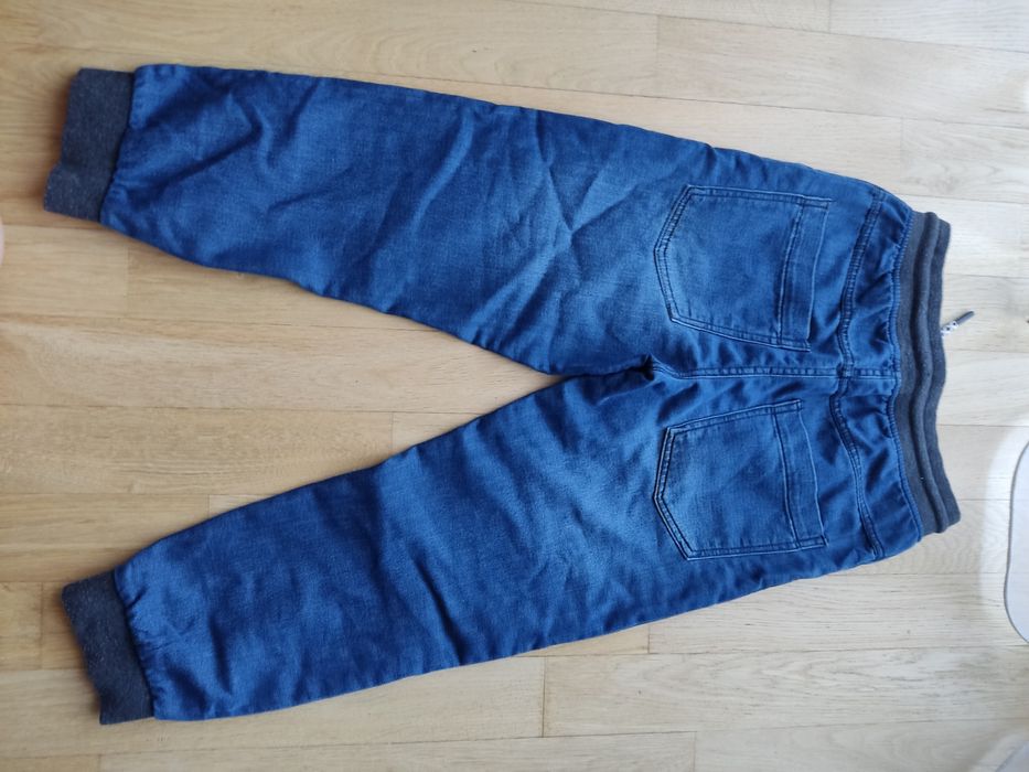 Spodnie z delikatnego dżinsu 128 cm