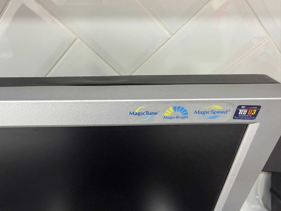 Monitor Samsung 901N