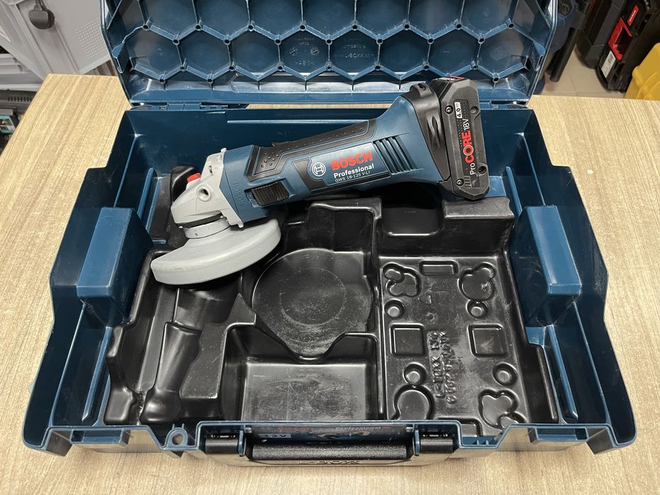 Bosch GWS 18V-125 V-Li / акумуляторна болгарка Бош 125 мм