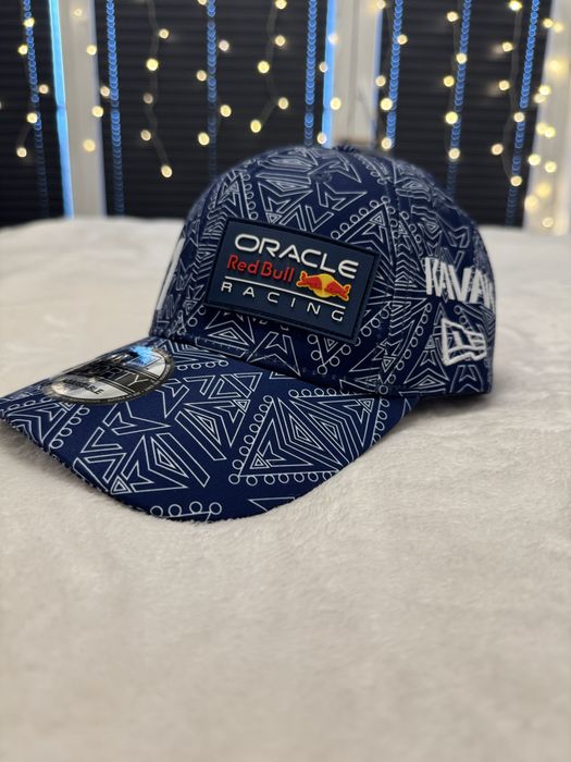 Nowa czapka z daszkiem Red Bull racing