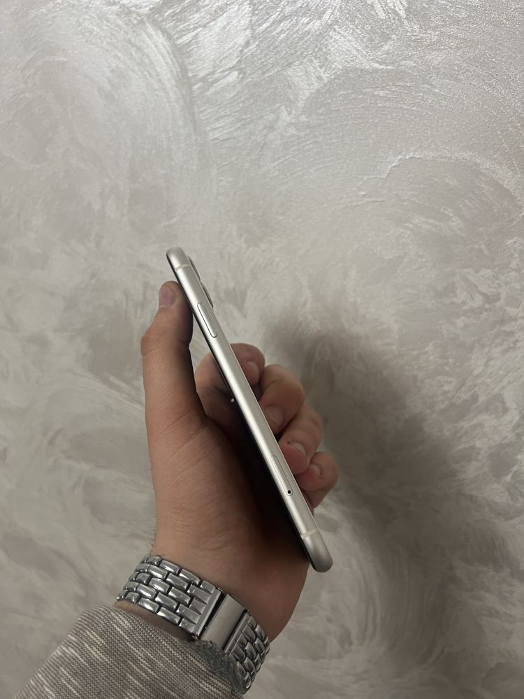 Iphone 11 128gb White 91% Neverlock | Айфон 11 128гб білий як новий