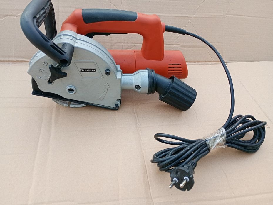 Bruzdownica Einhell Toolson 1300 watt