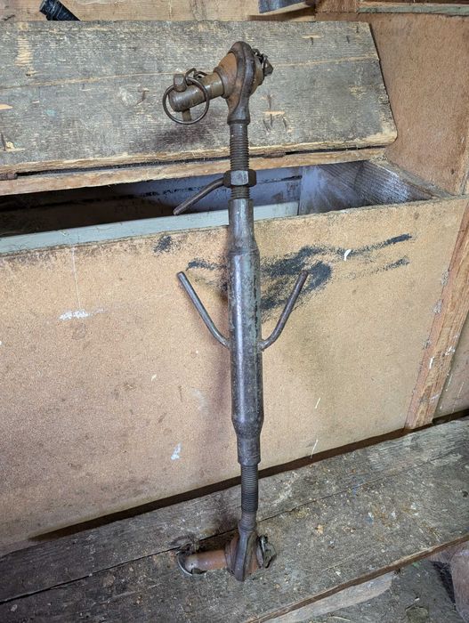 Śruba Rzymska łącznik