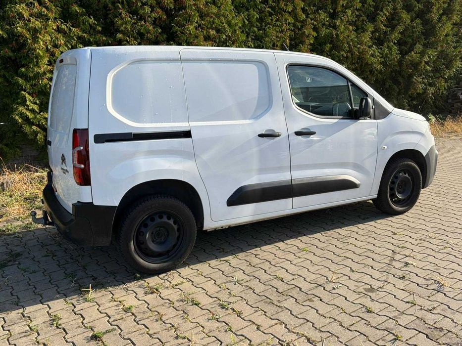 Citroen Berlingo dostawczy 2021r automat 83tys przebiegu CESJA