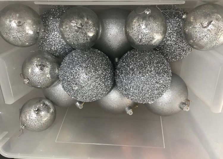 Bolas para árvore de Natal compradas bo Horto do Campo Grande