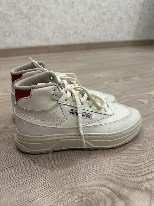 Снікерси «Reebok»