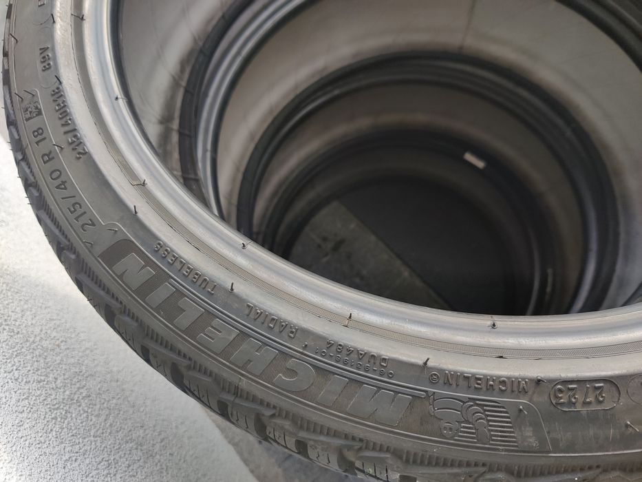 Opony zimowe Michelin 215/40R18 7,5mm 2023rok jak nowe.