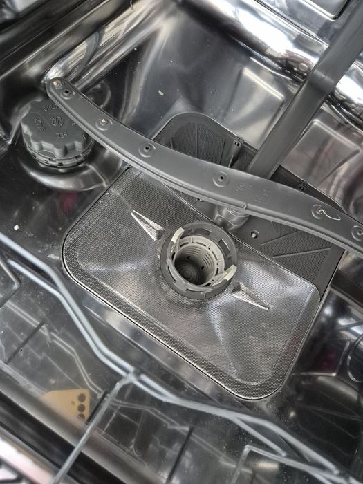 Máquina loiça whirlpool