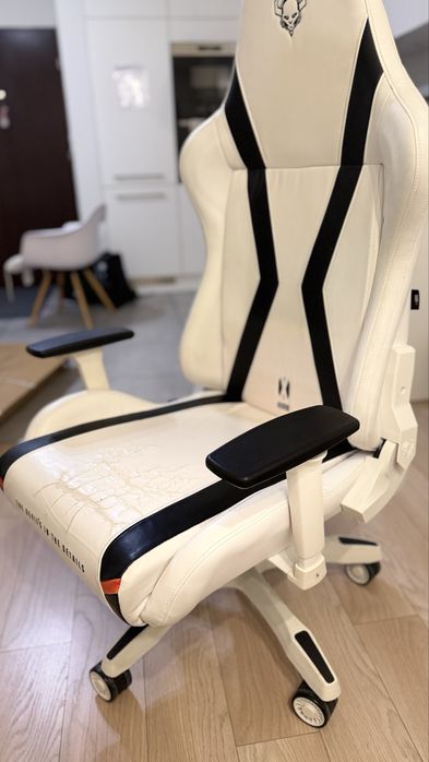 Fotel gamingowy Diablo/Diablo gaming chair