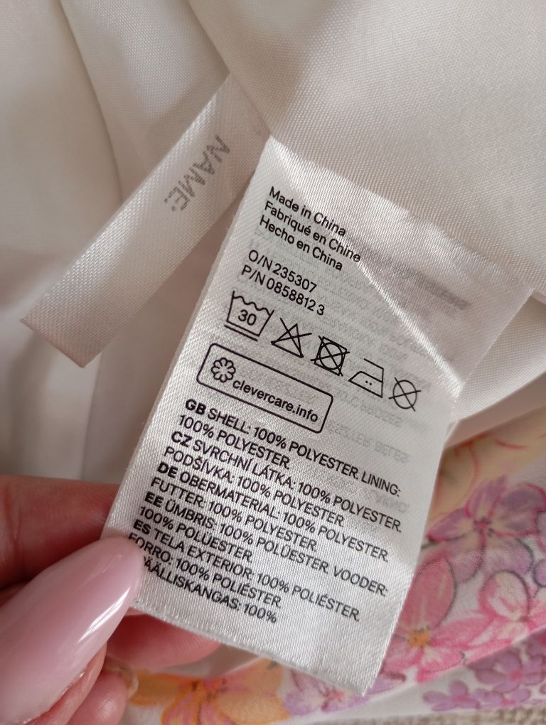 H&M 7-9lat przepiękna długa sukienka maxi kwiaty kwiatuszki