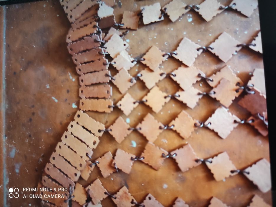 Штора деревянная на двери