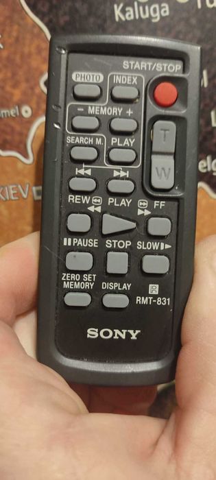 Pilot do kamery Sony RMT-831