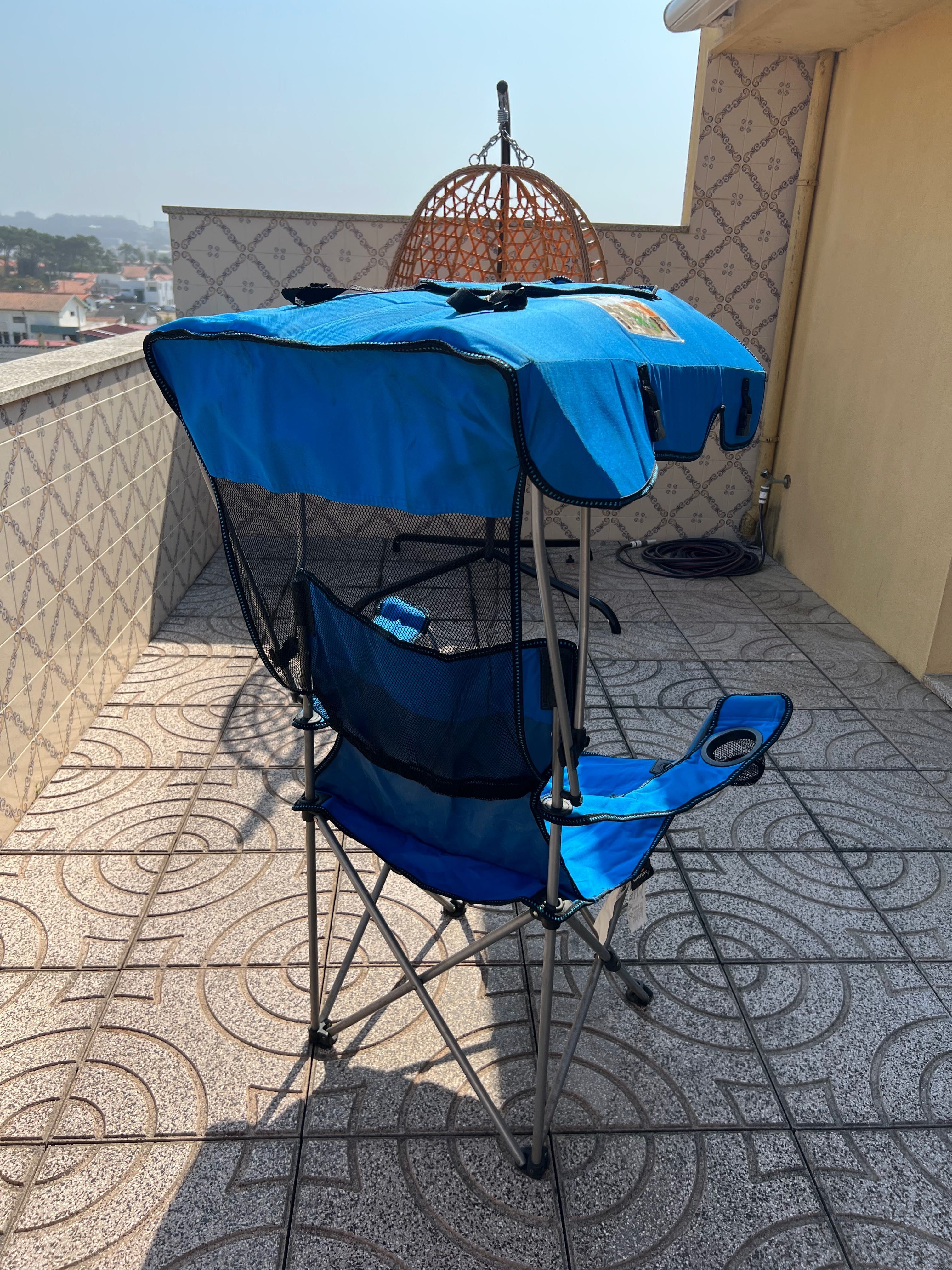 Cadeira com Toldo “Tarragona” – COMO NOVA