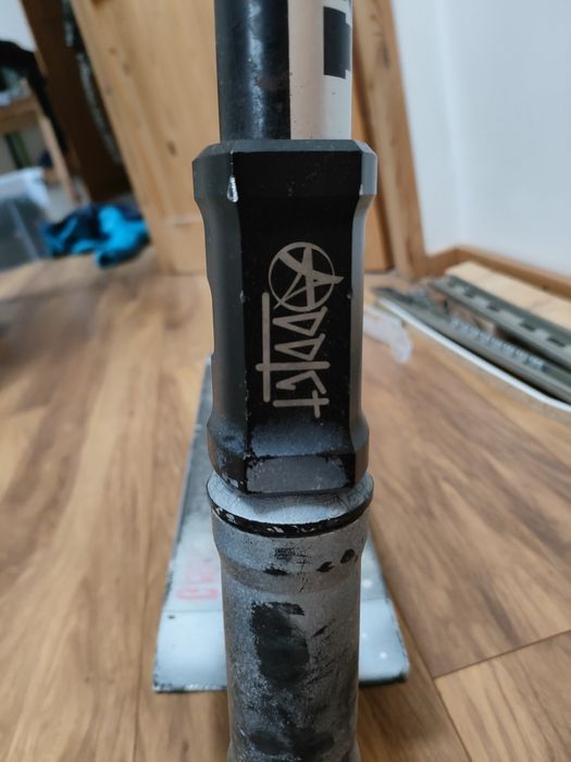 Hulajnoga składana wyczynowa