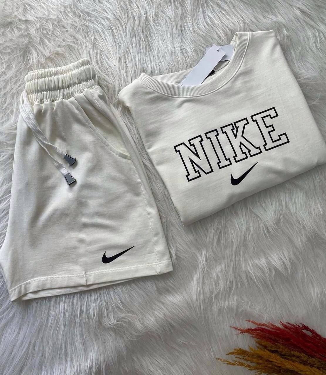 АКЦІЯ!!! Жіночий костюм футболка та шорти найк Nike