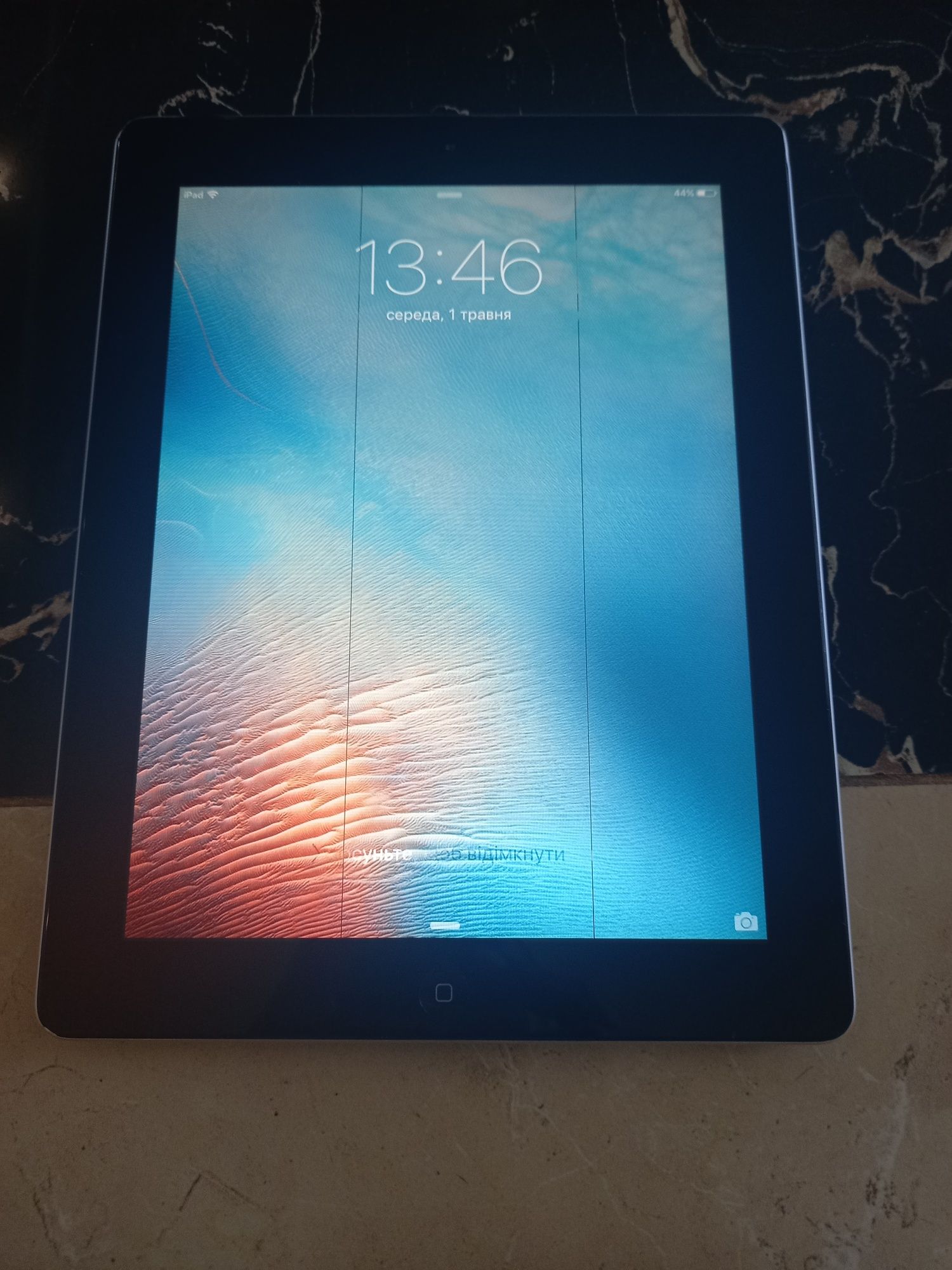 Планшет Apple iPad 2 A1395 Wi-Fi 16GB