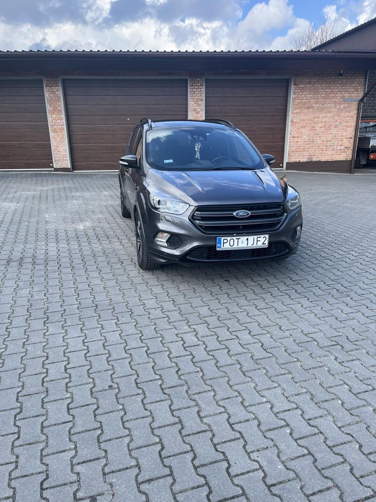 Ford Kuga 4x4 2017 rocznik