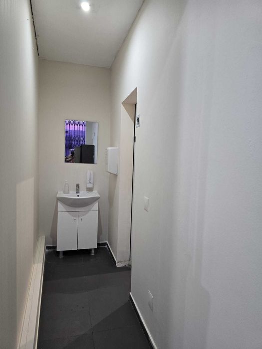 LOJA Centro do PORTO JUNTO AO MARQUÊS Rua da Constituição 45m2 c/copa