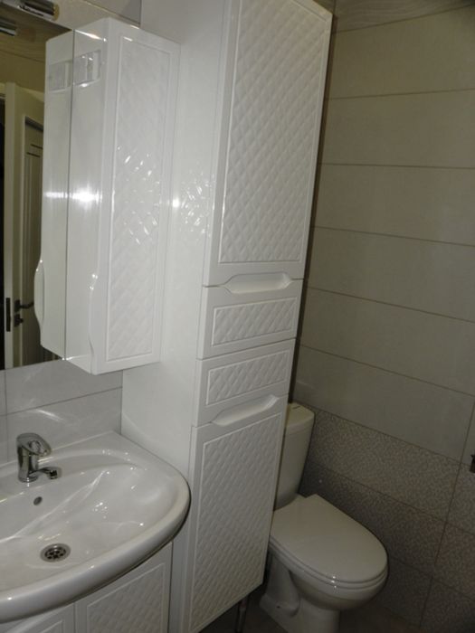 Оренда 1 кім. кв. 50 кв.м. з кухнею студією. Осокорки, ЖК Статус Град