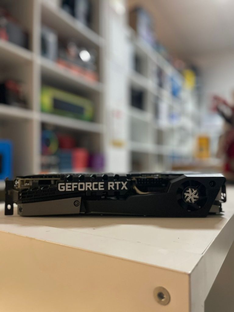 Placa Gráfica ICHILL Geforce RTX 3080 10GB GDDR6X x4 LHR