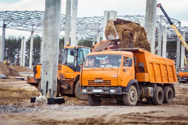 Продам песок карьерный, отсев гранитный, щебень, камень, чернозем