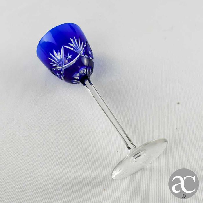 Conjunto de 8 Cálices Cristal Doublé, Cristal da Bohemia, azul-cobalto