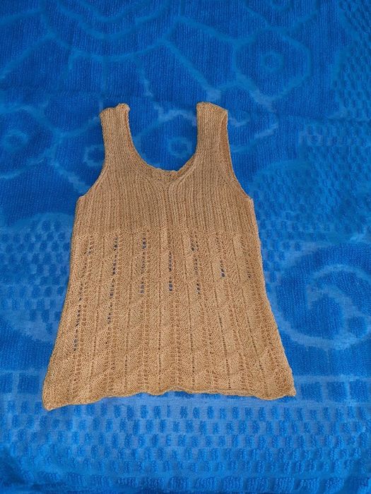 В'язаний жіночий топ