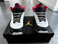 Jordan Max Aura 3 rozm. 41 (26cm) white-red-black